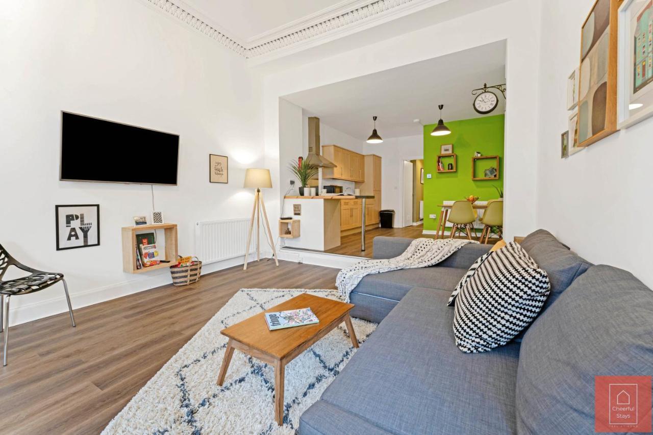 Cheerful Stays: Spacious Flat In Vibrant Leith Edinburgh Luaran gambar