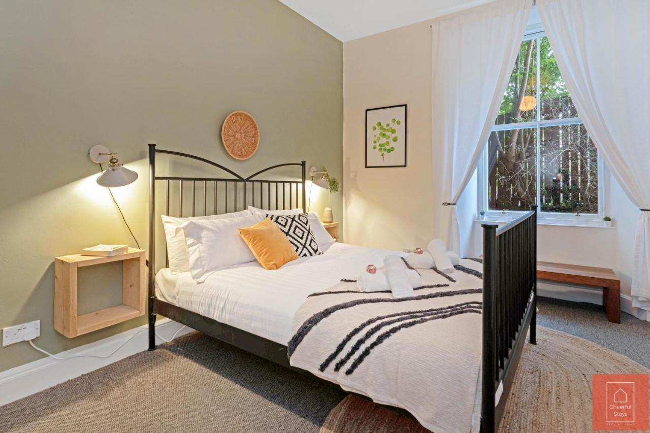 Cheerful Stays: Spacious Flat In Vibrant Leith Edinburgh Luaran gambar