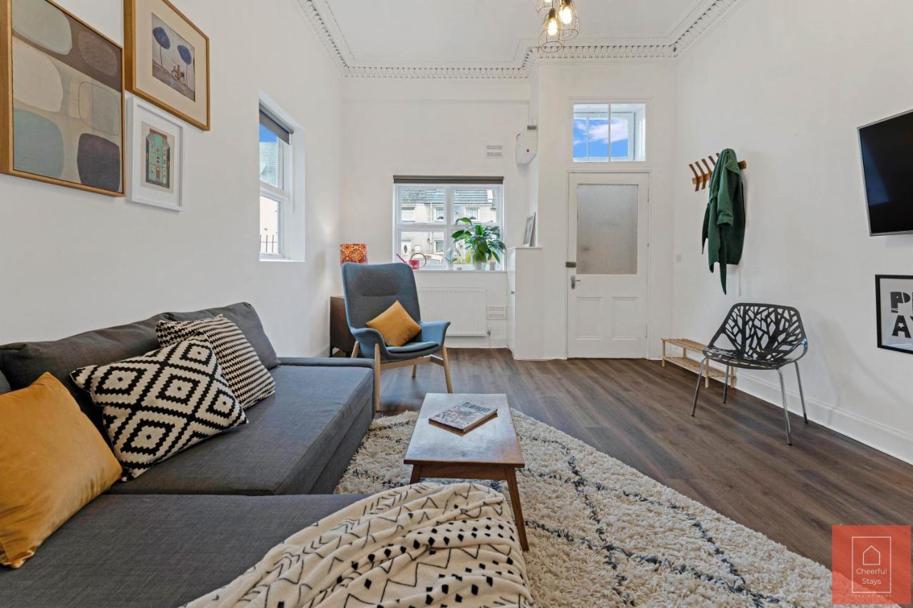 Cheerful Stays: Spacious Flat In Vibrant Leith Edinburgh Luaran gambar